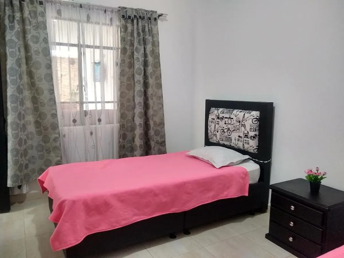 Guest house Familia Lombana Hotel Bogota
